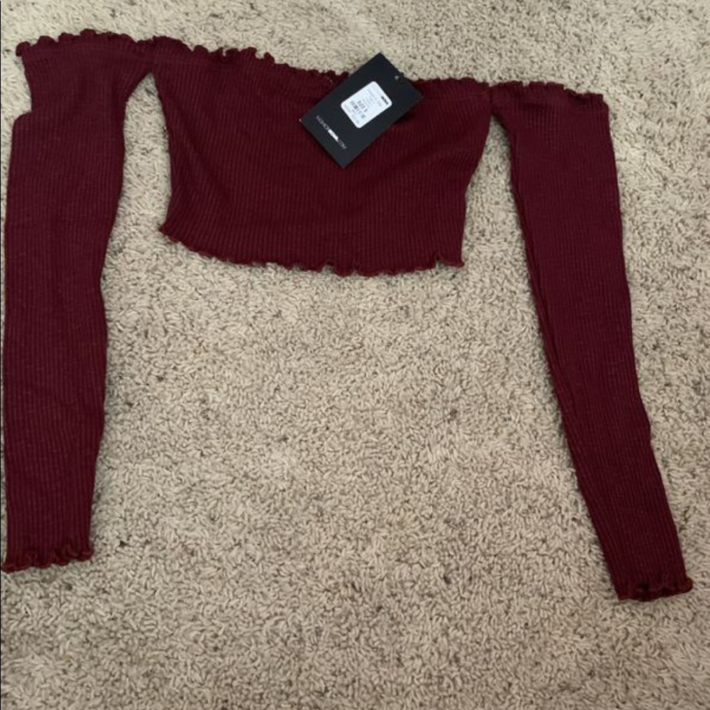 Long Sleeve Crop Top